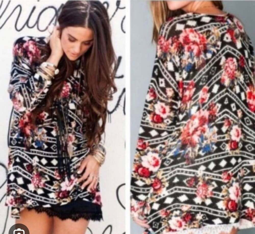 Mumu Mellow Floral Tribal Lined Jamie Tunic Size S Black White Red Blue